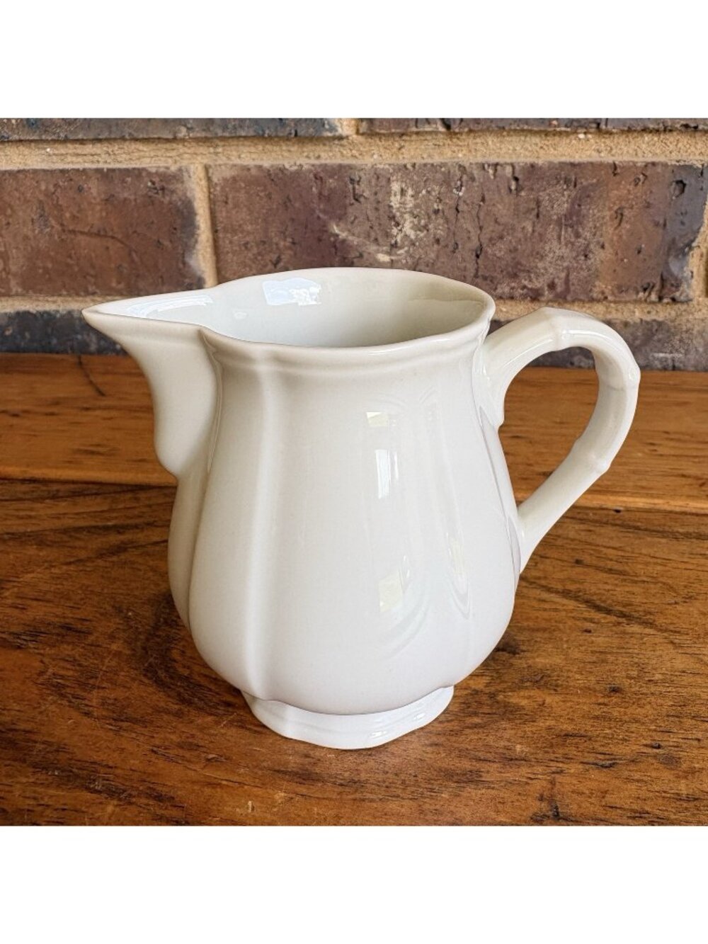Villeroy & Boch Manoir creamer /milk jug/pitcher • 3 ½" high
